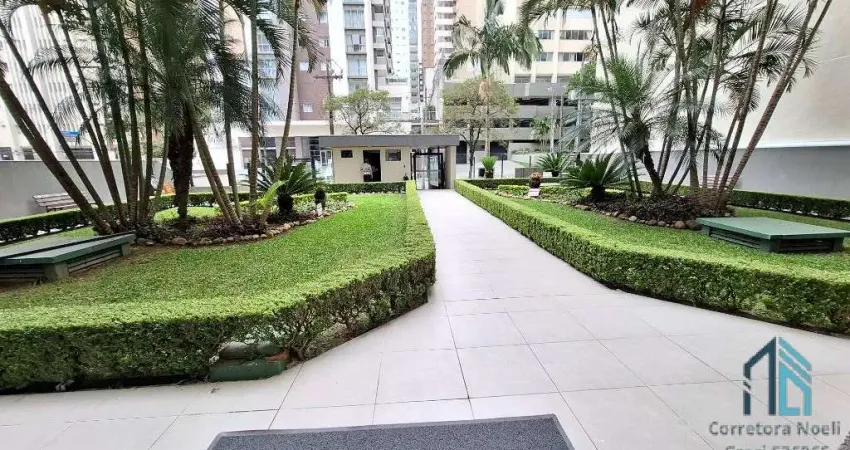 Apartamento, desocupado recém reformado, 02 quartos c/suíte, no Bigorrilho em Curitiba PR
