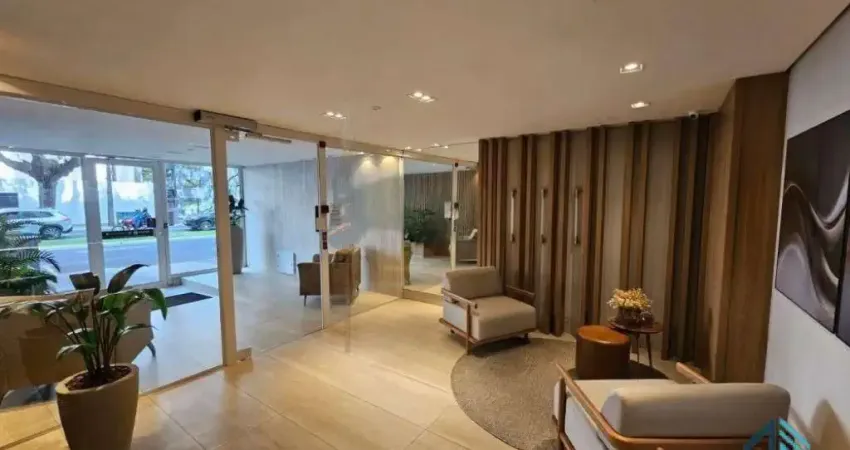 Apartamento ensolarado, LOCALIZAÇÃO PRIVILEGIADA, 03 quartos c/suíte, em Maringá PR