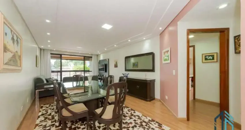 Apartamento Mobiliado, 03 quartos c/suíte + quarto empregada, 02 vagas no Bacacheri em Curitiba PR