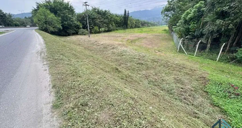 Terreno a venda, 96.860,58, uma das áreas mais valorizada, frente a BR101, em Joinville -SC