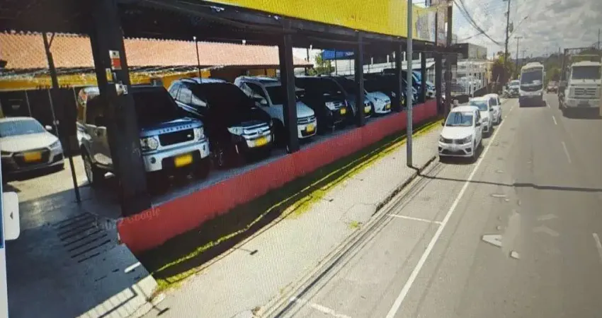 Imóvel comercial a venda, com barracão e loja, em Curitiba PR