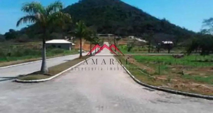 Terreno à venda no Cajueiros (Itaipuaçu), Maricá