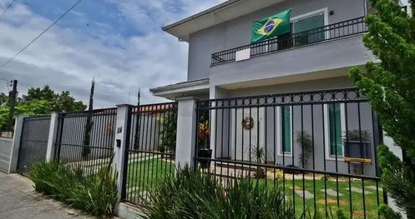 Casa com 4 quartos à venda na Rua Silvino da Silva, 57, Floresta, Joinville