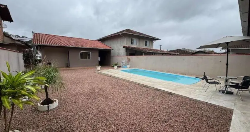 Casa com 3 quartos à venda na Rua Dalvina Libânia Prochnow, 276, Nova Brasília, Joinville