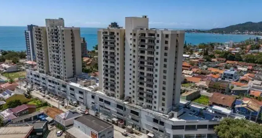Apartamento com 3 quartos à venda na Avenida Eugênio Krause, Armação, Penha