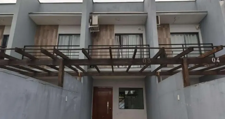 Casa com 2 quartos à venda na Rua da Chácara, 880, Morro do Meio, Joinville