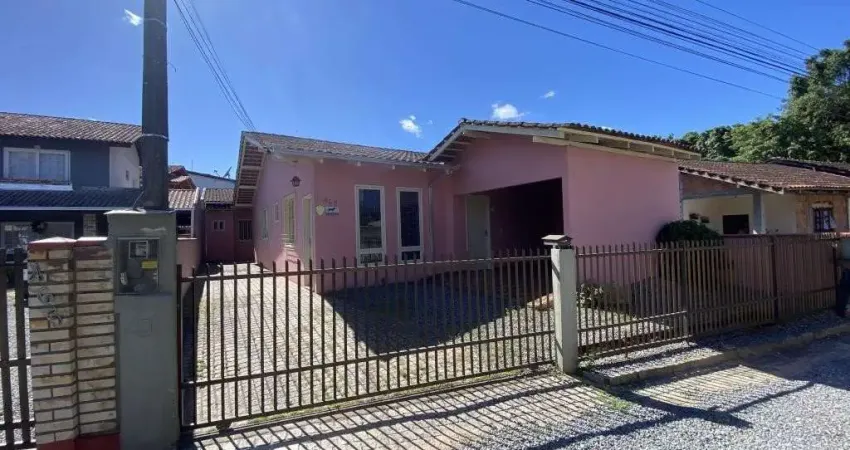 Casa com 3 quartos à venda no Floresta, Joinville