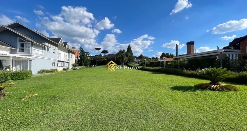Terreno/Lote à Venda em Condomínio de Alto Padrão, em Colombo PR.