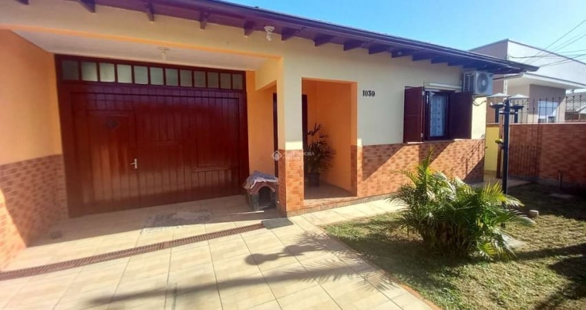 Casa com 5 quartos à venda na Rua Pandiá Calógeras, 1039, Niterói, Canoas