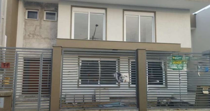 Casa com 3 quartos à venda na DEZESSETE DE DEZEMBRO, 74, Estância Velha, Canoas