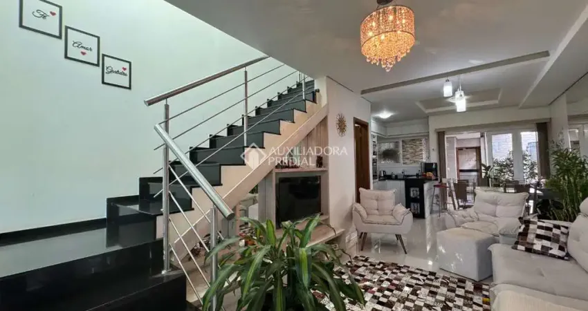 Casa com 3 quartos à venda na Rua Luis Alberto Ribeiro de Castro, 83, Estância Velha, Canoas