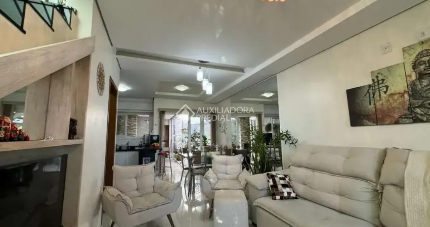 Casa com 3 quartos à venda na Rua Luis Alberto Ribeiro de Castro, 83, Estância Velha, Canoas