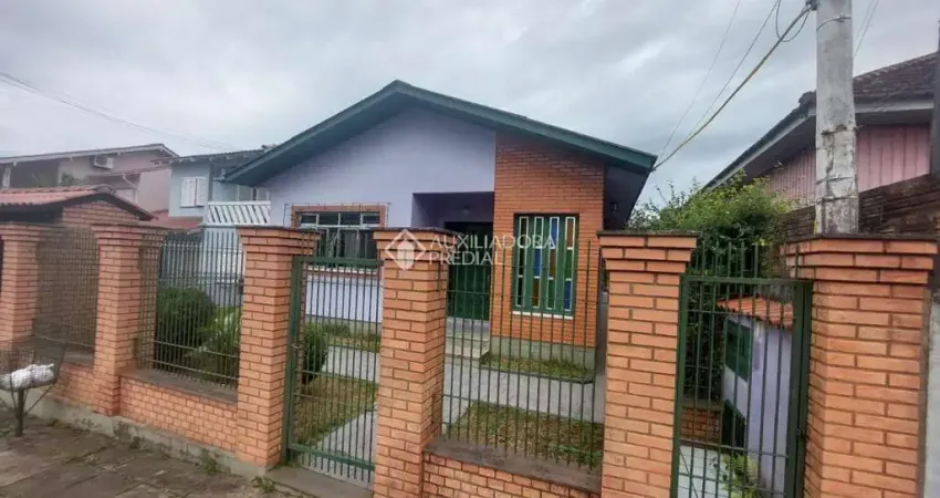 Casa com 3 quartos à venda na Rua Assis Brasil, 145, Nossa Senhora das Graças, Canoas