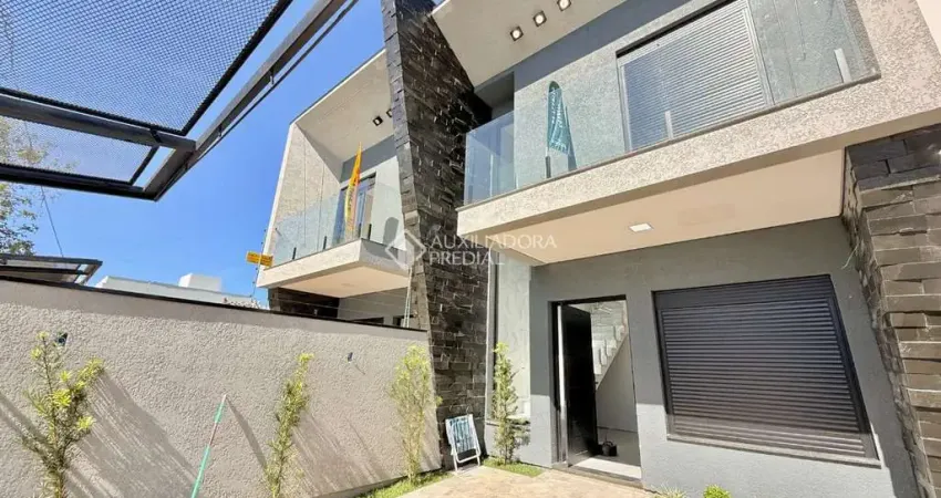 Casa com 3 quartos à venda na Rua Luis Alberto Ribeiro de Castro, 141, Estância Velha, Canoas