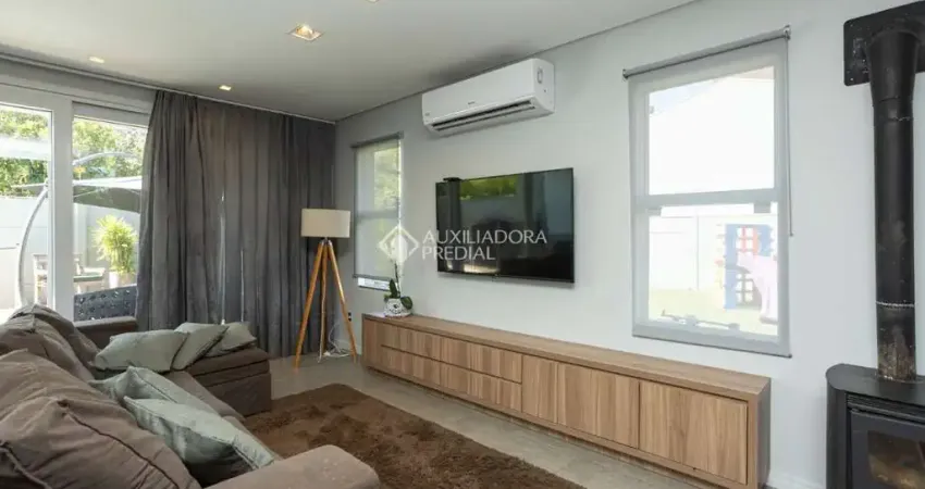 Casa com 3 quartos à venda na Rua Trento, 50, Estância Velha, Canoas