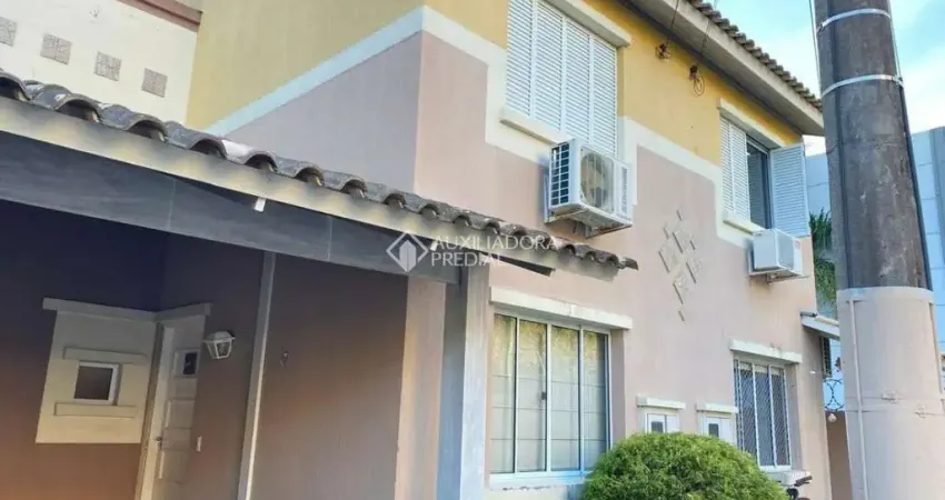 Casa em condomínio fechado com 4 quartos à venda na Rua Brasil, 333, Centro, Canoas