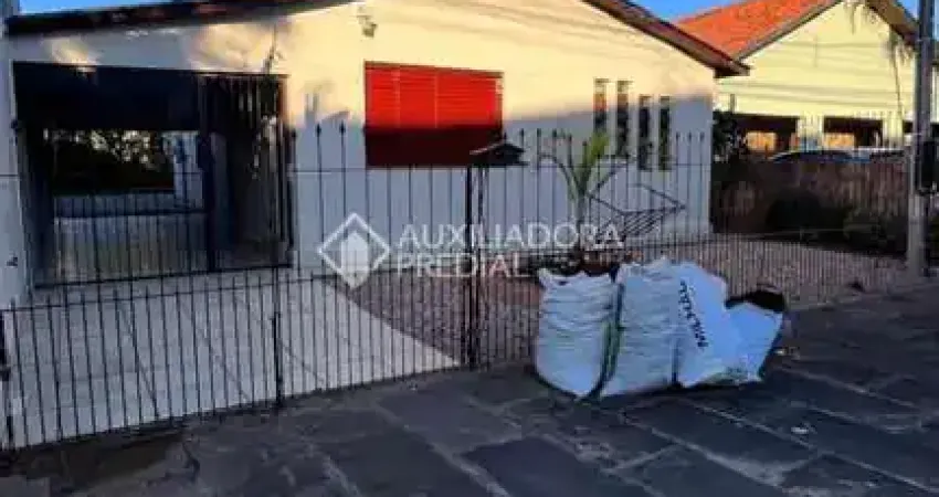 Casa com 4 quartos para alugar na Rua dos Purús, 528, Igara, Canoas