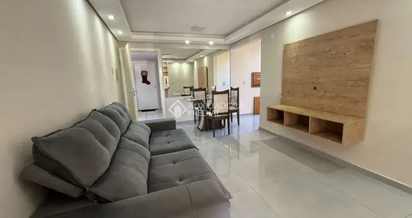 Apartamento com 3 quartos para alugar na Rua Camboatás, 585, Igara, Canoas