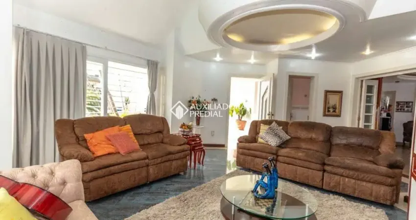 Casa com 3 quartos para alugar na Rua Duque de Caxias, 1045, Marechal Rondon, Canoas