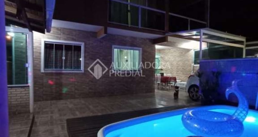 Casa com 2 quartos à venda na Servidão Kauri, 178, Tapera, Florianópolis