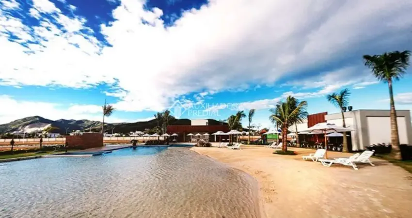 Terreno em condomínio fechado à venda na Avenida Deltaville, 301, Beira Rio, Biguaçu
