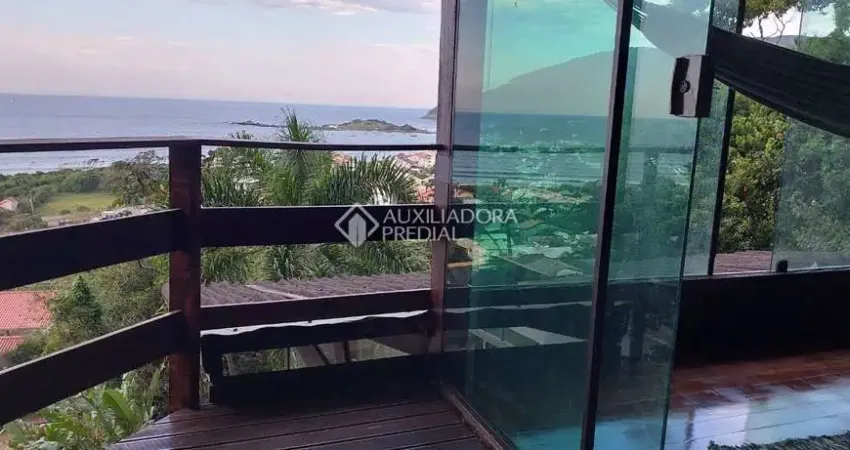 Casa com 3 quartos à venda na Rodovia Francisco Thomaz dos Santos, 5260, Armação do Pântano do Sul, Florianópolis