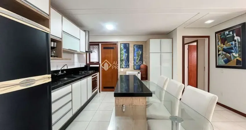 Apartamento com 3 quartos à venda na Rua Gilmar Darli Vieira, 400, Campeche, Florianópolis