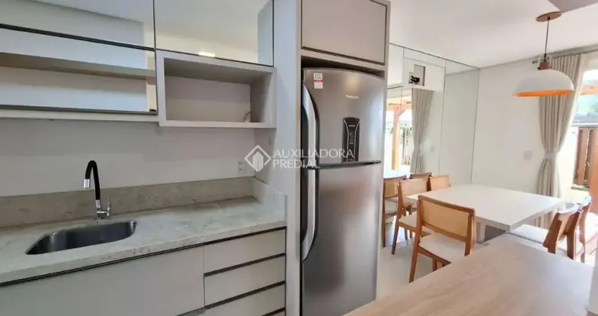 Casa em condomínio fechado com 2 quartos à venda na Rua Sagrado Coração de Jesus, 811, Morro das Pedras, Florianópolis