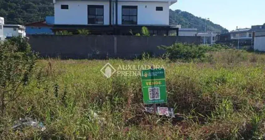 Terreno à venda na Via 4, 02, Rio Tavares, Florianópolis