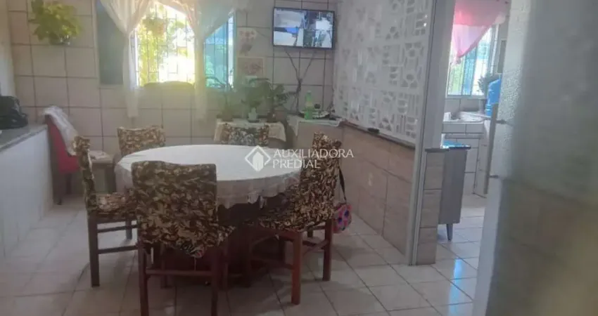 Casa com 3 quartos à venda na Servidão Creche, 275, Tapera, Florianópolis