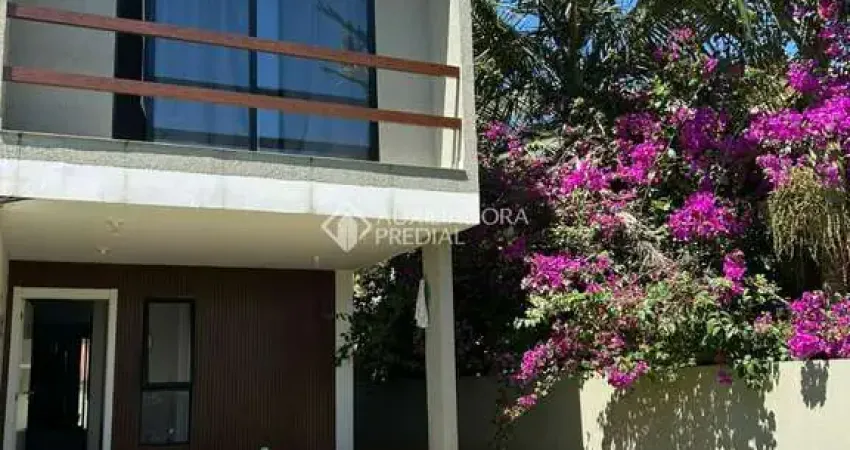 Casa com 3 quartos à venda na Rodovia Francisco Thomaz dos Santos, 6502, Armação do Pântano do Sul, Florianópolis