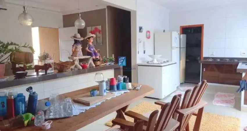 Sobrado a venda com 3 dormitórios em Santa Cecília Bonfim