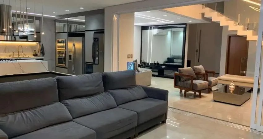 Sobrado à venda no Condominio Bella Cittá  com 05 suítes