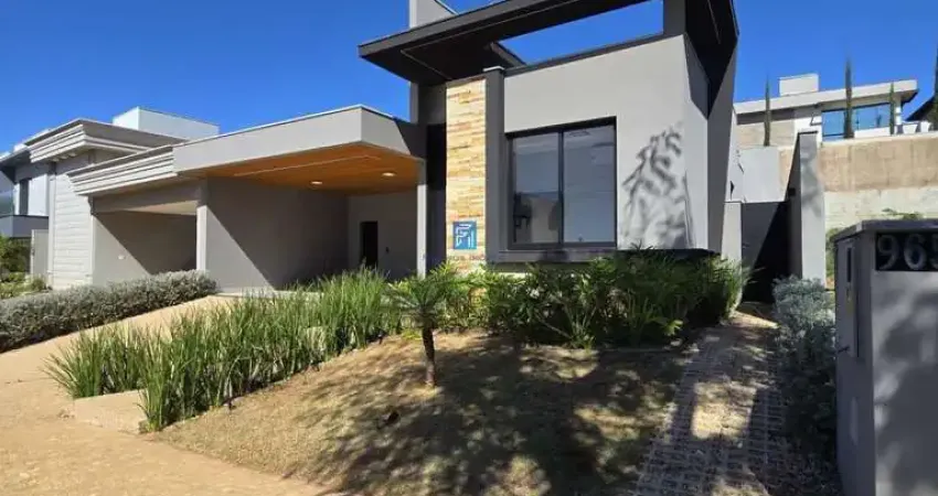 Linda Casa Condomínio Quinta dos ventos