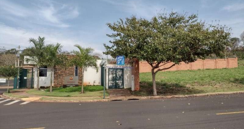 Terreno a venda na área externa comercial do loteamento Terras de Bonfim