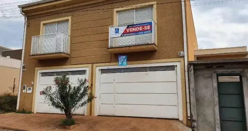 Casa a venda com 5 dormitórios sendo 3 suítes no Santa Cecíl