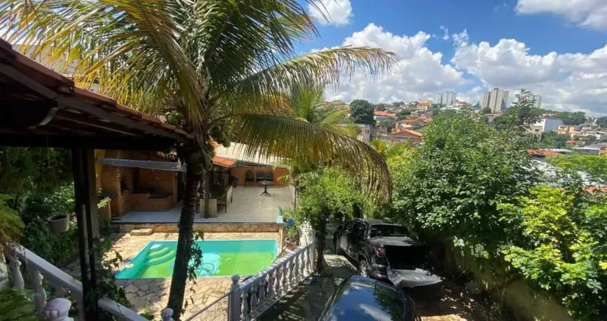 Casa com 6 quartos à venda no Dom Bosco, Belo Horizonte 