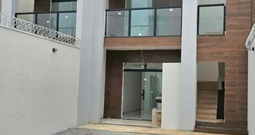 Casa com 2 quartos à venda no Parque Xangri-Lá, Contagem 