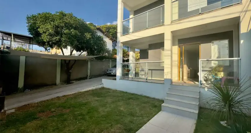 Casa com 3 quartos à venda no Alípio de Melo, Belo Horizonte 