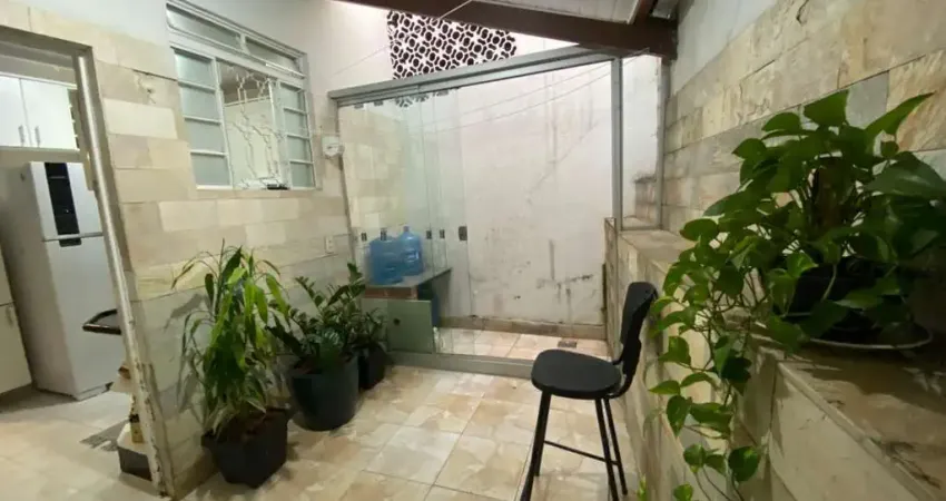 Casa Geminada com 2 quartos à venda em Belo Horizonte