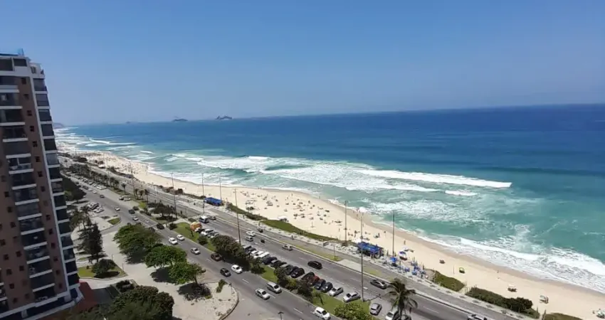 Apartamento Flat à venda na Barra da Tijuca com Vista Mar