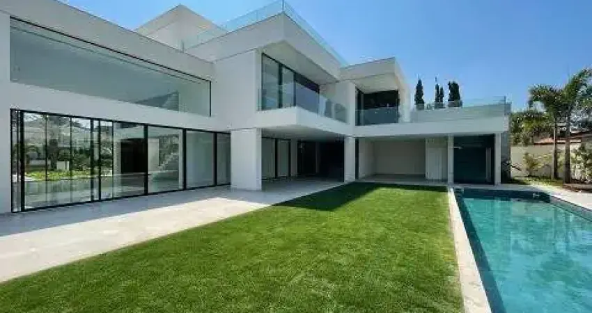 Casa Duplex Alto Luxo de1100m² e com 5 Suítes à venda no Condomínio Malibu Barra da Tijuca
