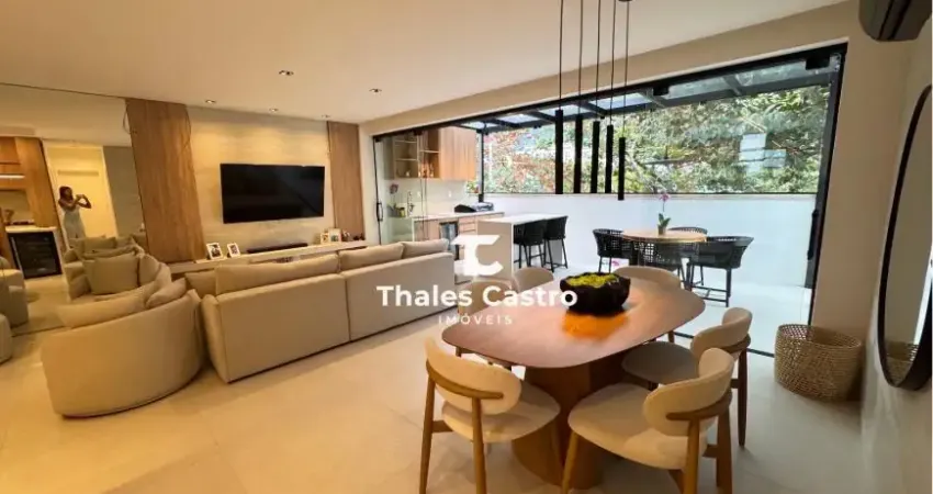 Cobertura linear reformada acima de 100m2 e com 2 quartos à venda no leblon