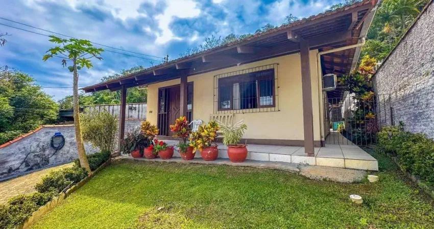 Casa com 3 quartos à venda na Rua Água Branca, Salto Weissbach, Blumenau