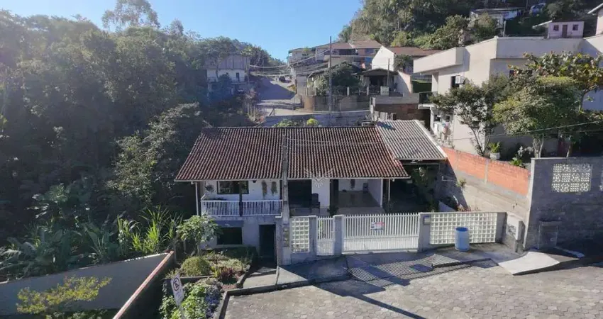 Casa com 3 dormitórios à venda, 205 m² por r$ 540.000,00 - badenfurt - blumenau/sc
