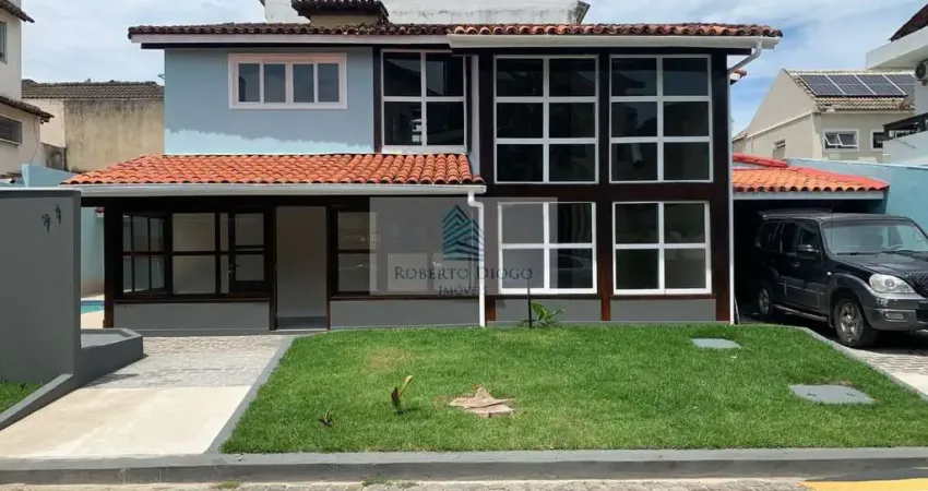Luxuosa casa em condomínio na Barra da Tijuca, Rio de Janeiro-RJ: 4 quartos, 2 suítes, 1 sala, 4 banheiros, 4 vagas, 300m².