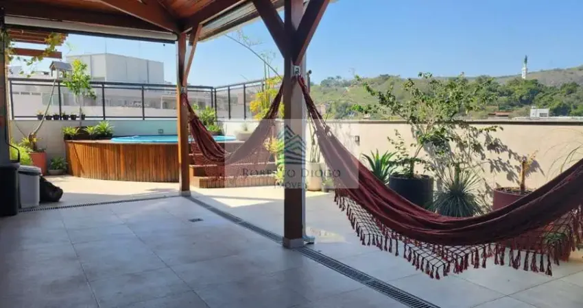 Cobertura de luxo à venda em santa rosa, niterói-rj: 4 quartos, 2 suítes, 2 salas, 5 banheiros, 3 vagas de garagem, 225m²!