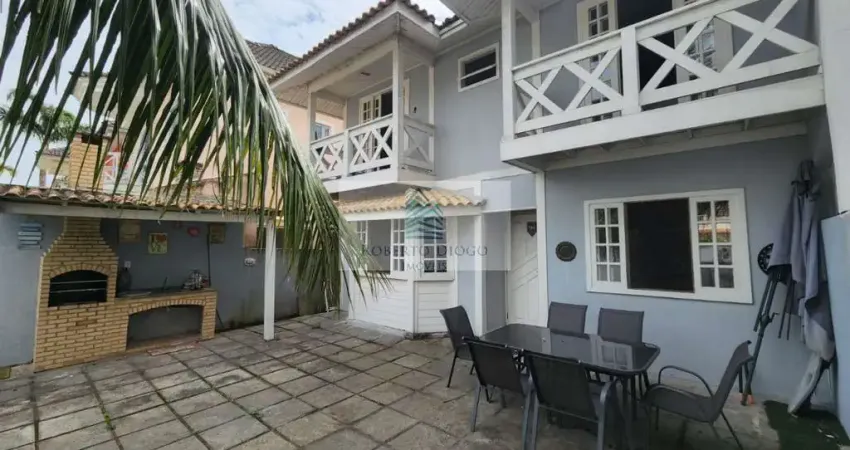 Casa em condomínio à venda em vargem pequena, rio de janeiro-rj: 2 quartos, 1 sala, 1 banheiro, 4 vagas - 140,00m². venha conferir!