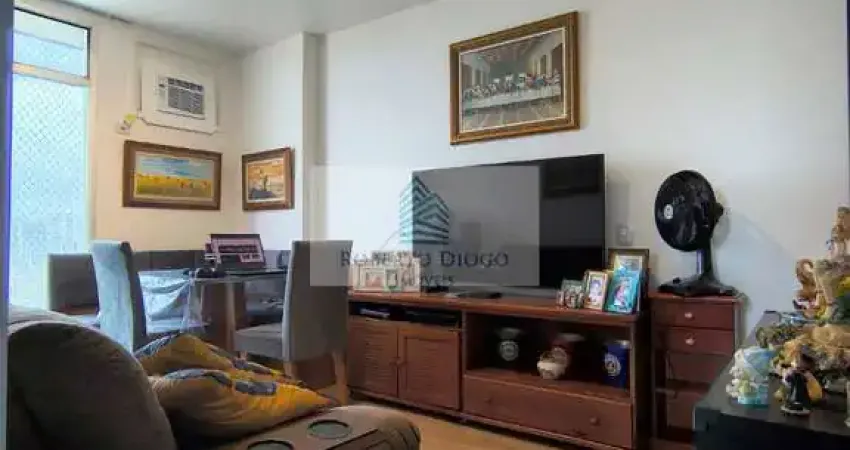 Apartamento à venda na barra da tijuca, rio de janeiro-rj: 2 quartos, 1 sala, 1 banheiro, 1 vaga de garagem!