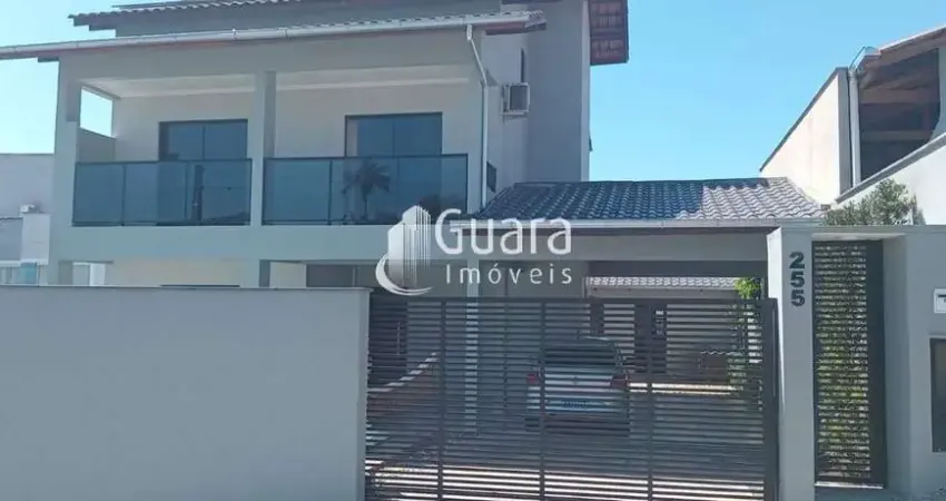 Casa com 3 quartos à venda na Rua Madalena Pereira Coelho, 255, Chico de Paulo, Jaraguá do Sul